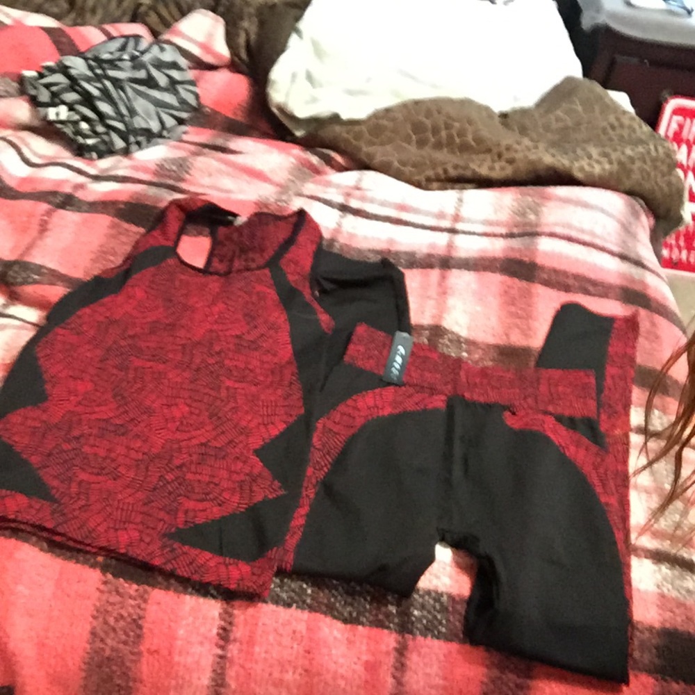 Leggings with matching shirt